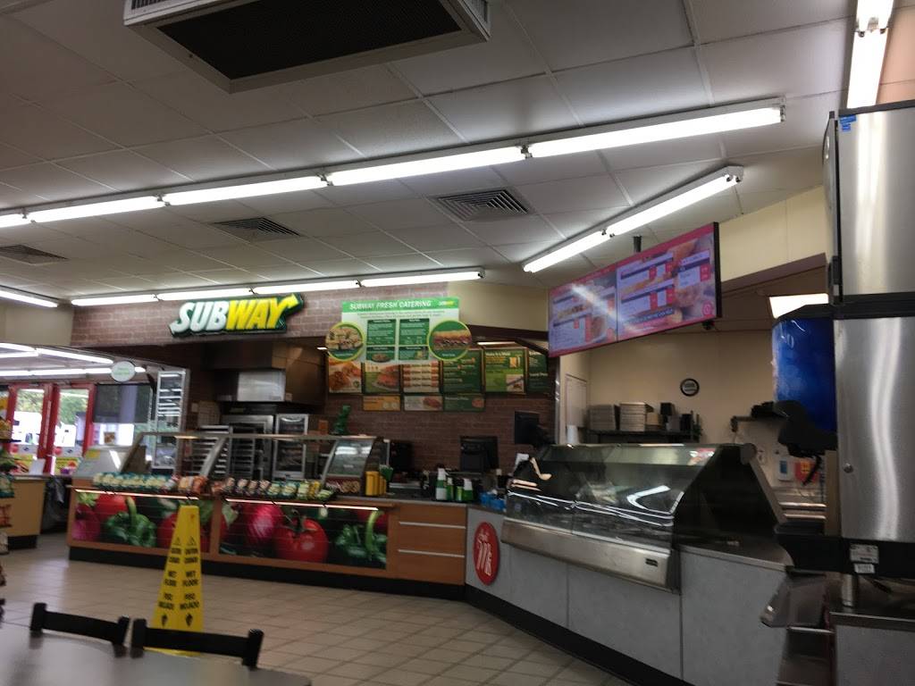 Subway Restaurants 4129 Sportsman Club Rd, Jacksonville, FL 32219, USA