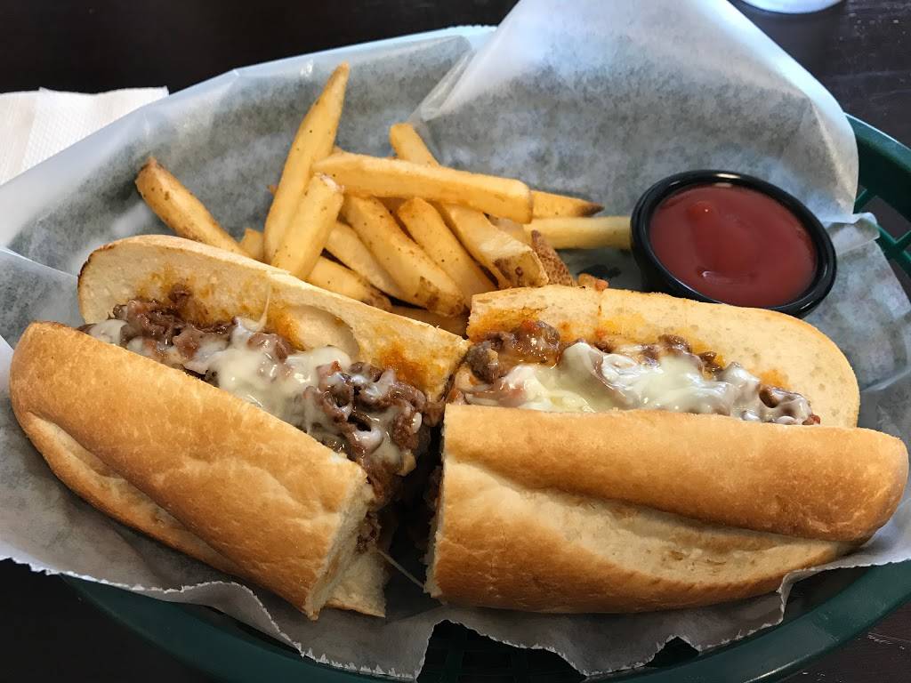 Green Line Pizza & Steak | restaurant | 7134 Market St, Wilmington, NC 28411, USA | 9108218191 OR +1 910-821-8191