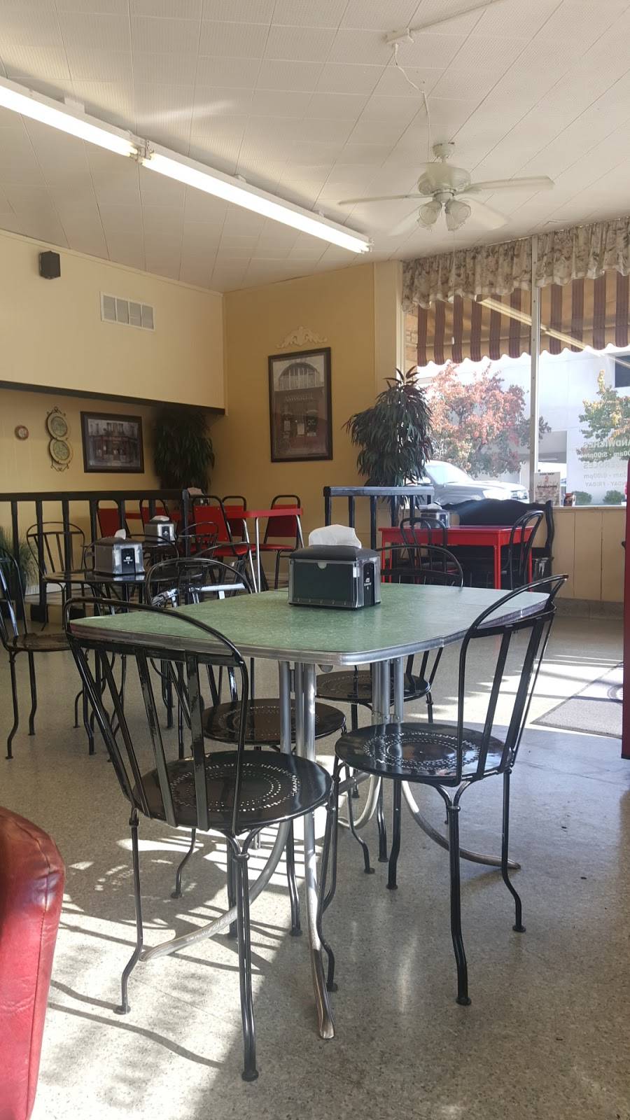Bonnie's Best Cafe 1900 21st St, Bakersfield, CA 93301, USA