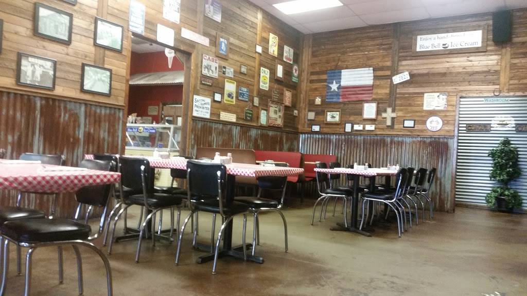 Charlies Old Fashioned Burgers | restaurant | Suite 113, 604 TX-78, Farmersville, TX 75442, USA | 9727827900 OR +1 972-782-7900