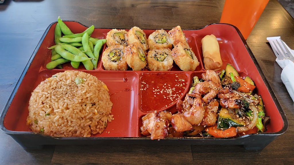 Tsunami Sushi East | restaurant | 2720 John Hayes St Bldg A Ste101, El Paso, TX 79938, USA | 9152342845 OR +1 915-234-2845