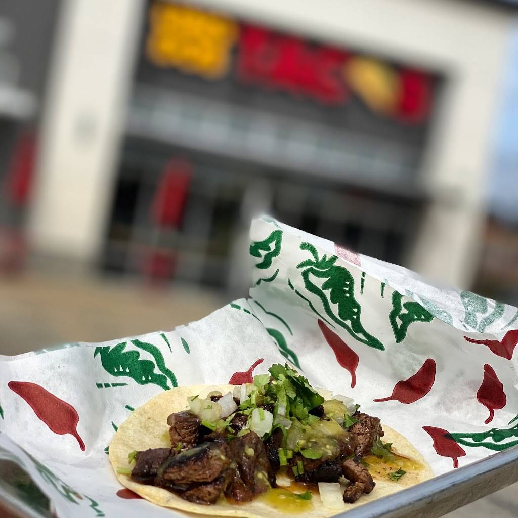 Uno Dos Taco | restaurant | 640 Arlington Creek Center Boulevard, Baton Rouge, LA 70820, USA | 2252468867 OR +1 225-246-8867