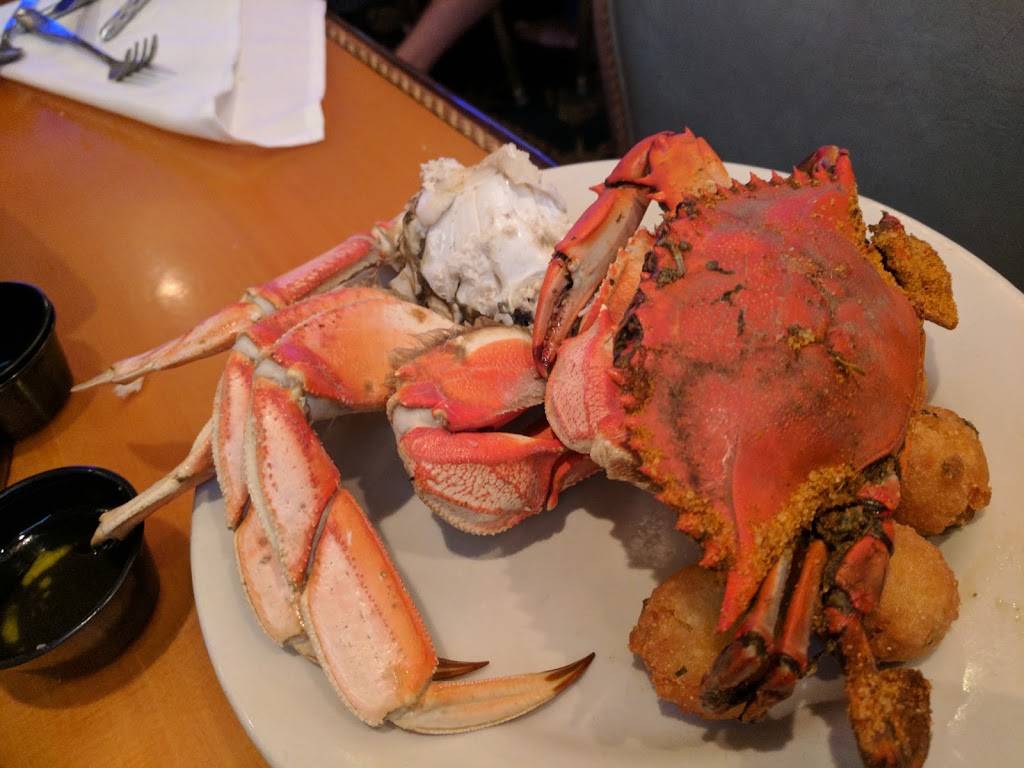 Captain Jerry's Seafood 691 S Reilly Rd 2831ZV, Fayetteville, NC