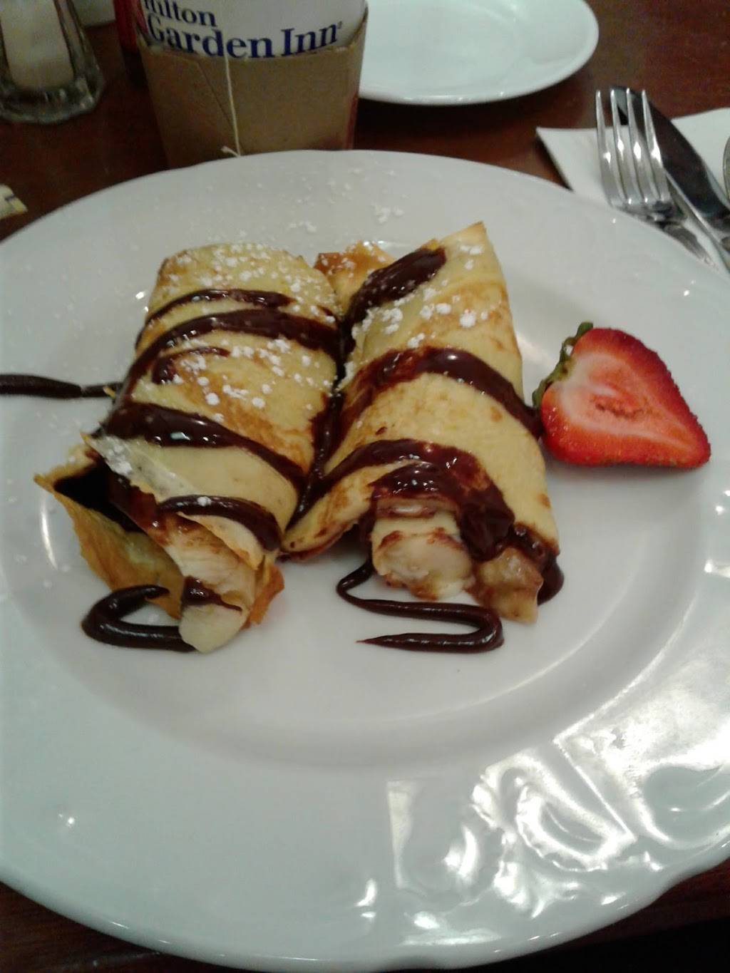 Bread & Chocolate | bakery | 2301 M St NW, Washington, DC 20037, USA | 2028338360 OR +1 202-833-8360