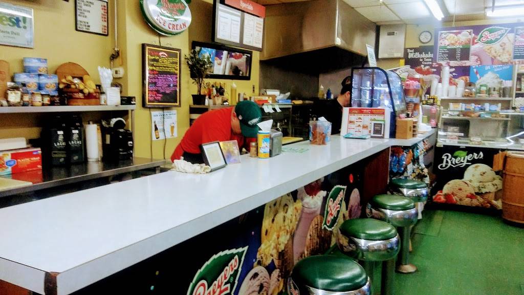 Costa Deli | meal takeaway | 901 E Butler Pike, Ambler, PA 19002, USA | 2156466173 OR +1 215-646-6173