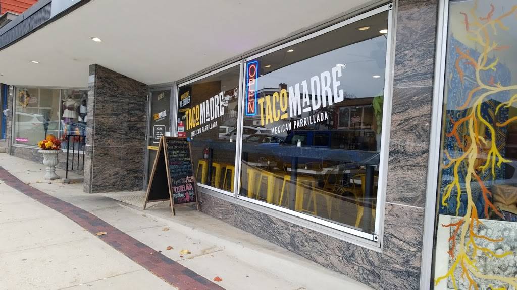 Taco Madre | restaurant | 113 W State St, Geneva, IL 60134, USA | 6302321600 OR +1 630-232-1600