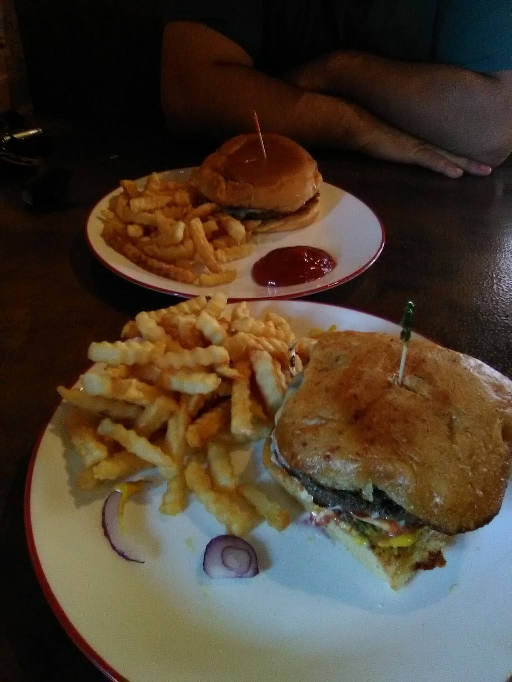Heart of Texas Grill | restaurant | 409 E Columbia St, San Augustine, TX 75972, USA | 9362883722 OR +1 936-288-3722