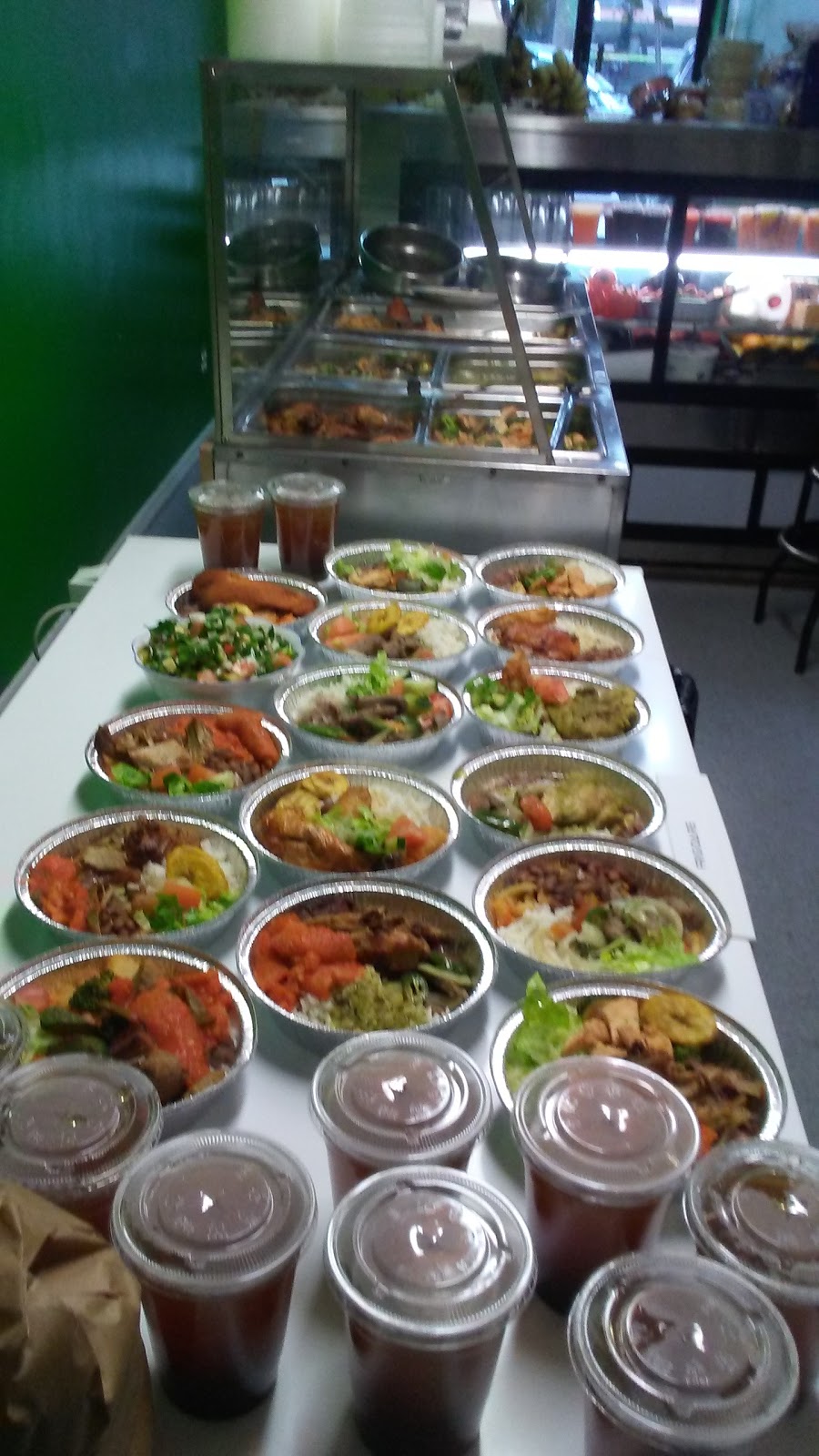 El Diamante | restaurant | 4604 3rd Ave, Brooklyn, NY 11220, USA | 7185763258 OR +1 718-576-3258