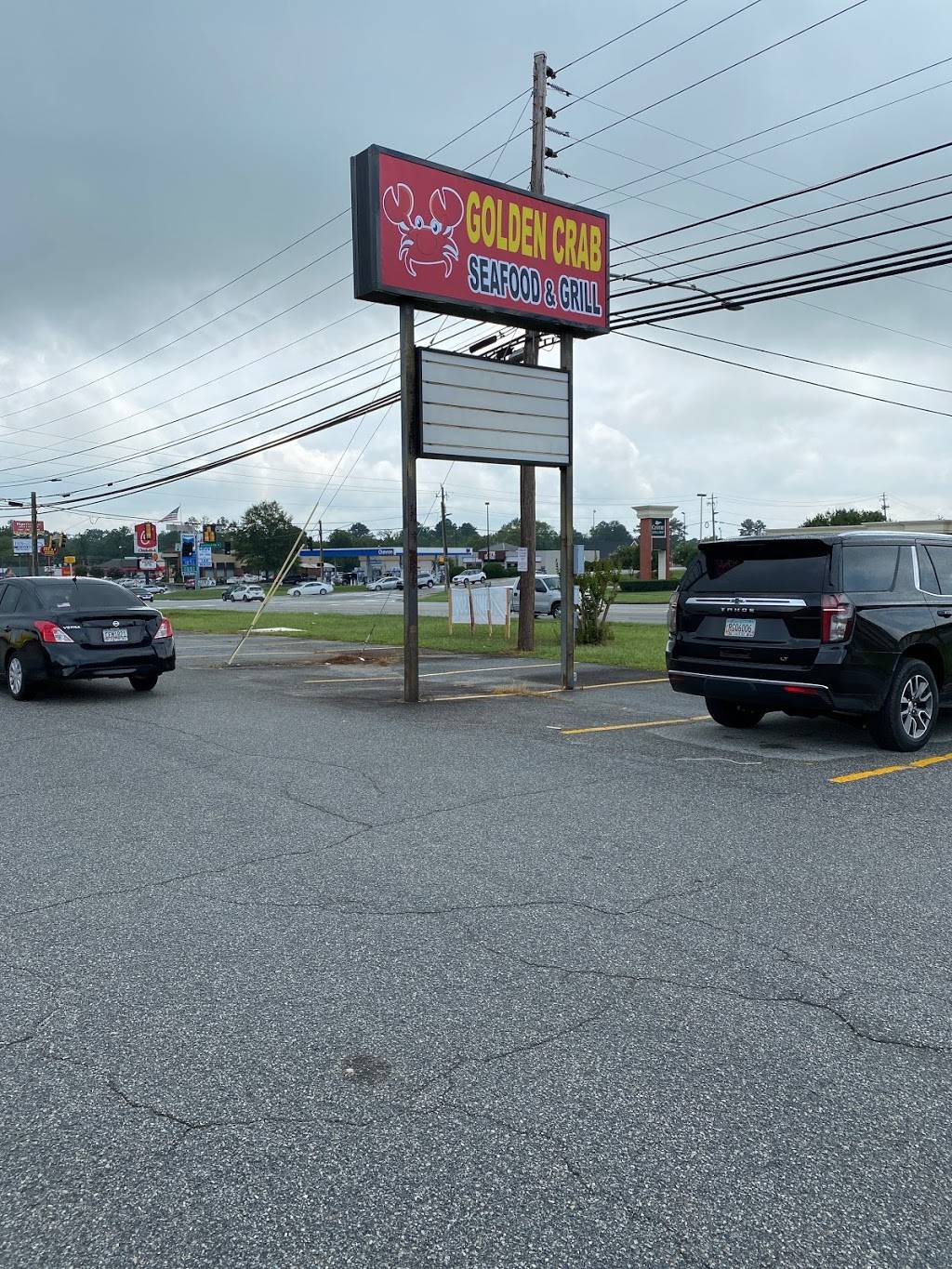 Golden Crab Seafood & Grill | restaurant | 1811 N Columbia St, Milledgeville, GA 31061, USA | 4784512888 OR +1 478-451-2888