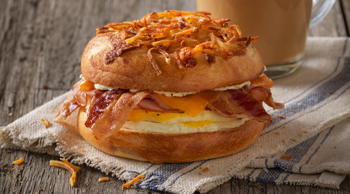 Einstein Bros. Bagels | cafe | 4511 Patriot Cir, Fairfax, VA 22030, USA | 7039935573 OR +1 703-993-5573
