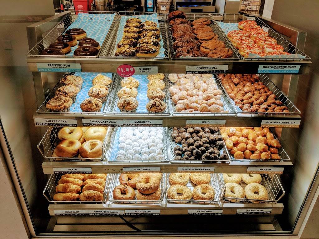 Dunkin Donuts | cafe | 5836b N Kings Hwy, Alexandria, VA 22303, USA | 7033299222 OR +1 703-329-9222