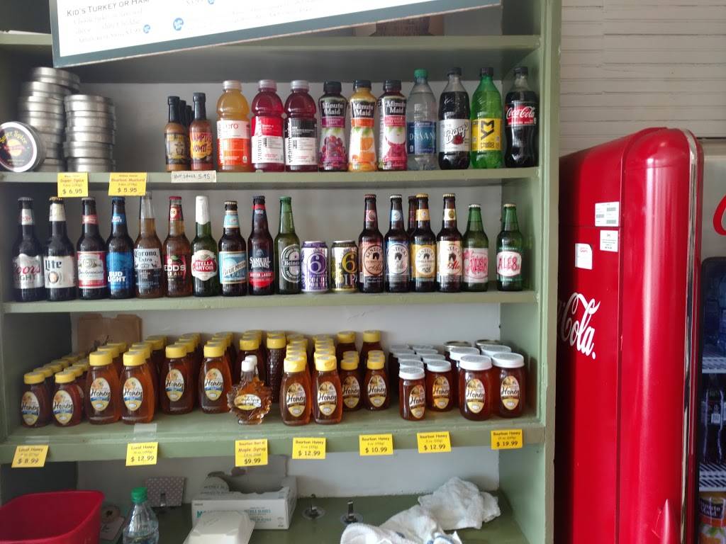 Wallace Station Deli and Bakery | restaurant | 3854 Old Frankfort Pike, Versailles, KY 40383, USA | 8598465161 OR +1 859-846-5161