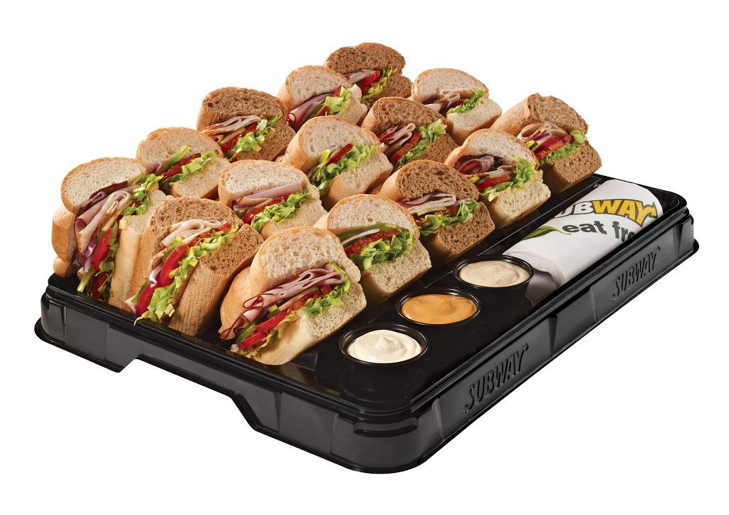 Subway | restaurant | 5333 Boulevard Laurier #168, Terrebonne, QC J7M 1C3, Canada | 4509680202 OR +1 450-968-0202