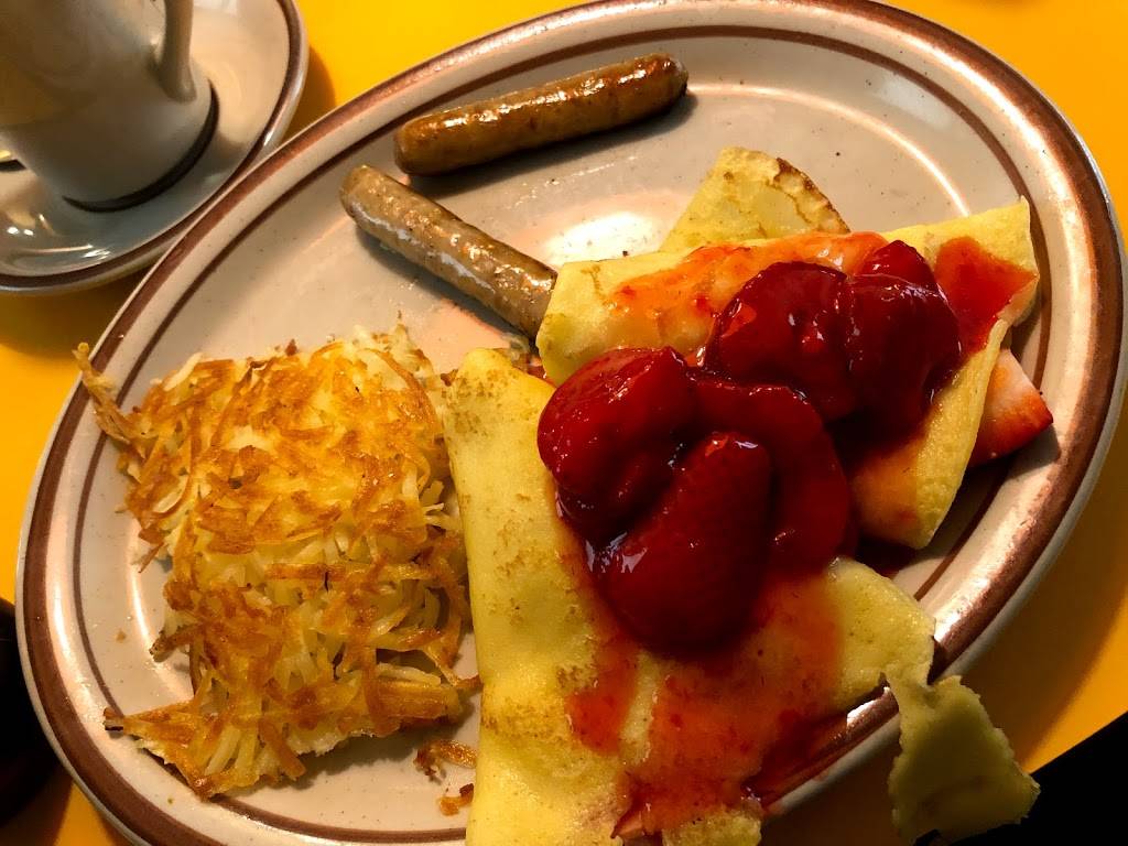 Village Inn | bakery | 2275 Trawood Dr, El Paso, TX 79935, USA | 9155927210 OR +1 915-592-7210