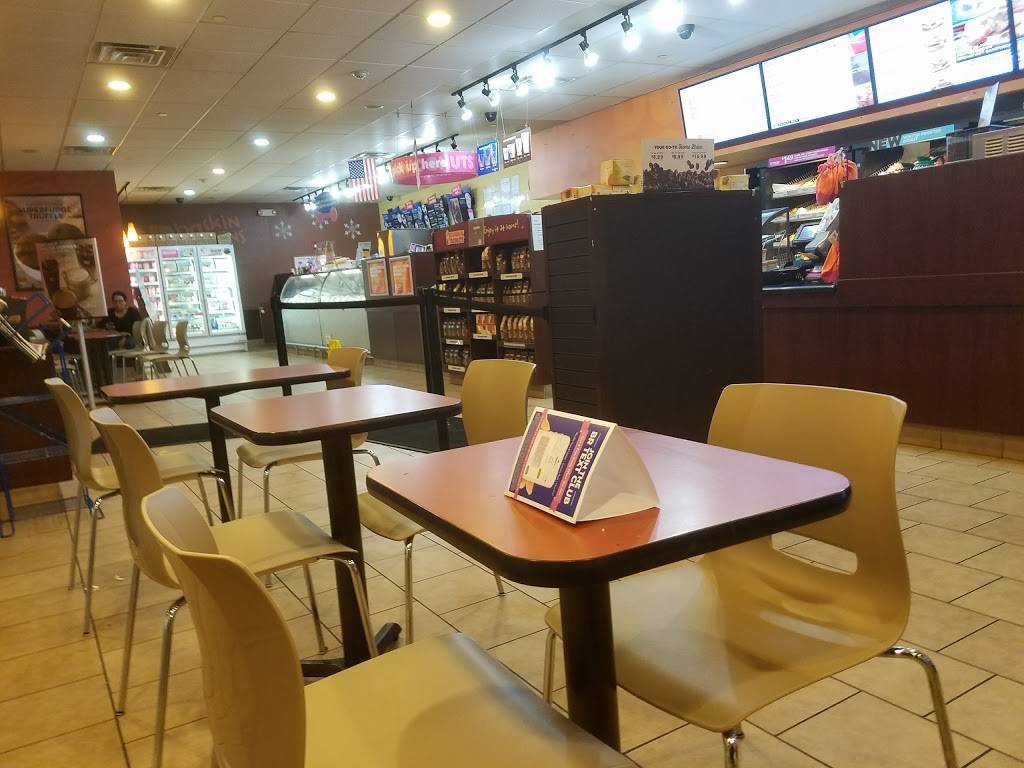 Dunkin Donuts | cafe | 501 Commack Rd, Deer Park, NY 11729, USA | 6315860304 OR +1 631-586-0304