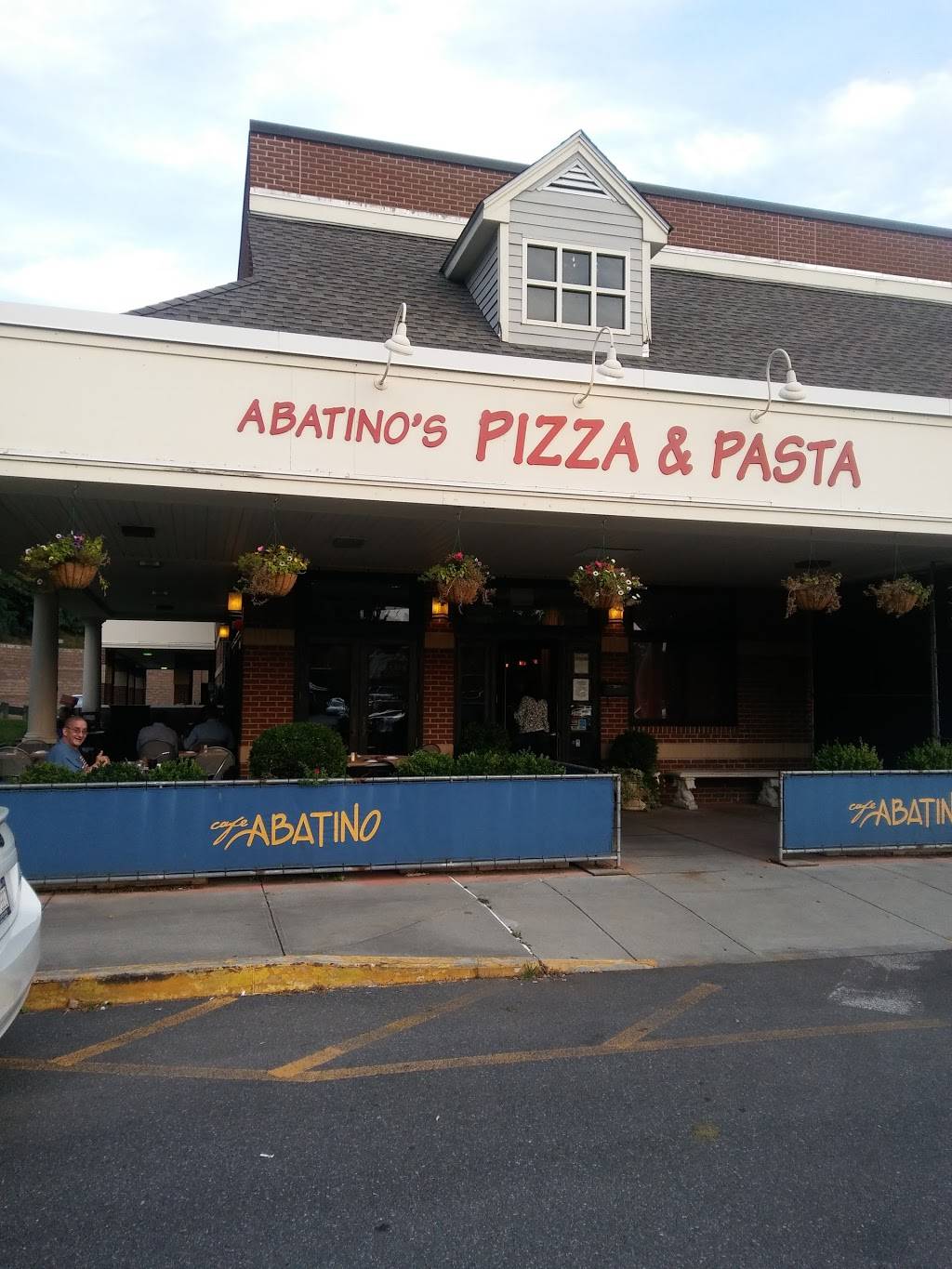 Abatinos | restaurant | 670 N Broadway, White Plains, NY 10603, USA | 9146860380 OR +1 914-686-0380