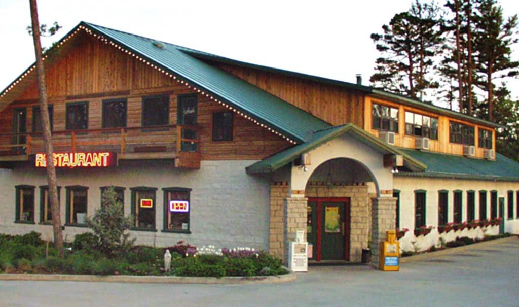 Forest Hill Restaurant Steak House & Gift Shop | meal takeaway | 3016 E Van Buren, Eureka Springs, AR 72632, USA | 4792532422 OR +1 479-253-2422