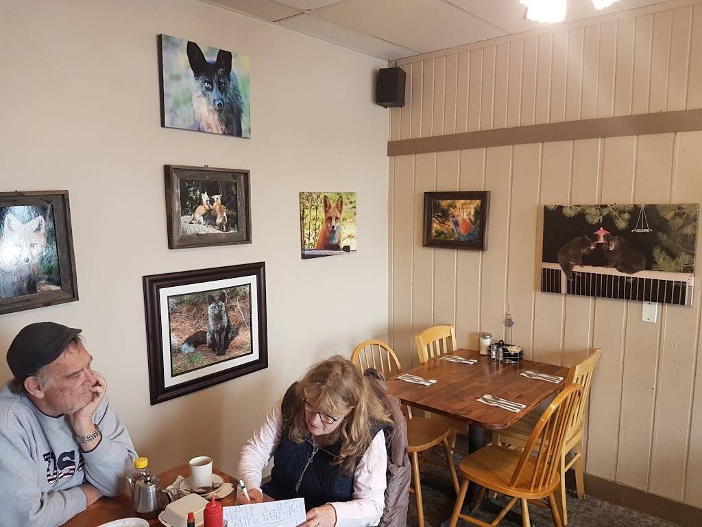 Lakeshore Cafe | restaurant | 29011 Upper Bear Creek Rd, Evergreen, CO 80439, USA | 3036741463 OR +1 303-674-1463
