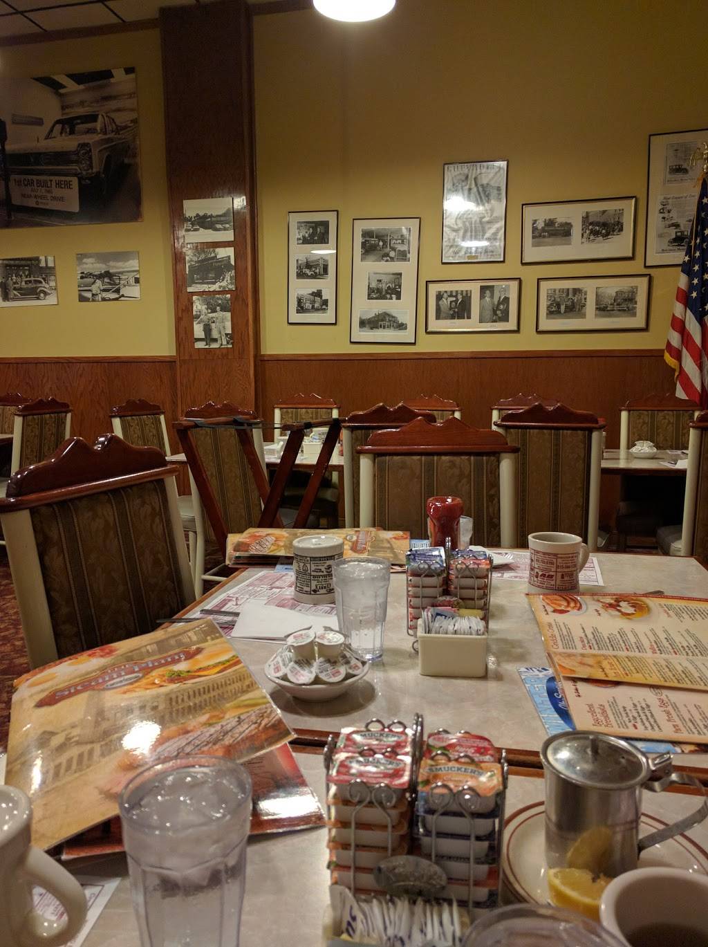 Steam Plant Family Restaurant | restaurant | 123 Meadow St, Belvidere, IL 61008, USA | 8155474155 OR +1 815-547-4155