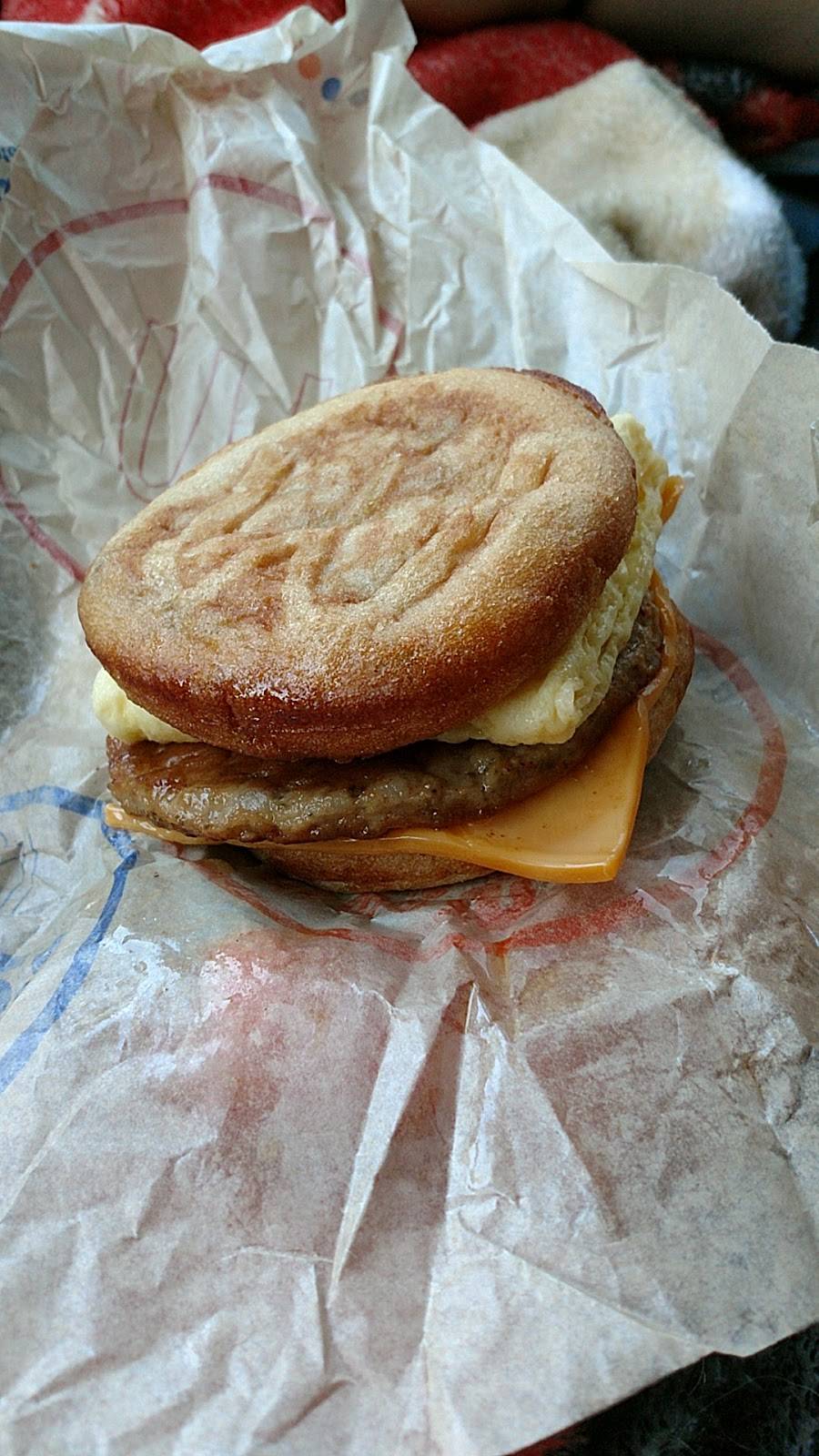 McDonalds | cafe | 220 Dexter L Woods Memorial Blvd, Waynesboro, TN 38485, USA | 9317225550 OR +1 931-722-5550