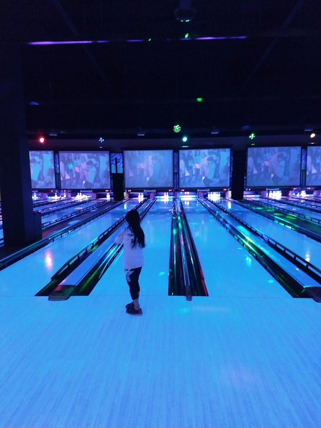 Spare Time Texas | restaurant | 5434 205 Loop, Temple, TX 76502, USA | 2547814400 OR +1 254-781-4400