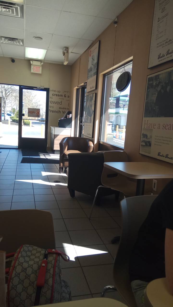 Dunkin | cafe | 1492 Buck Rd, Holland, PA 18966, USA | 2155795600 OR +1 215-579-5600