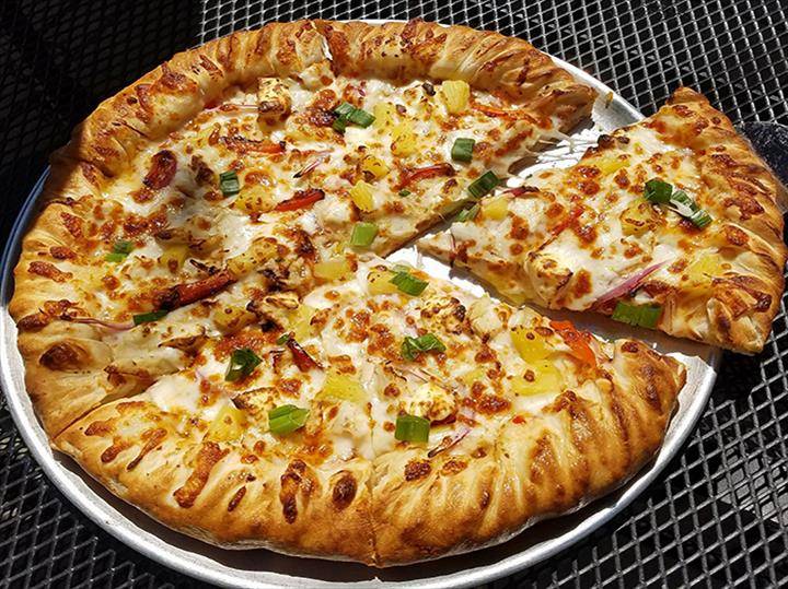 Villagio Pizzeria | night club | 6922 N 102nd Cir, Omaha, NE 68122, USA | 4025024400 OR +1 402-502-4400
