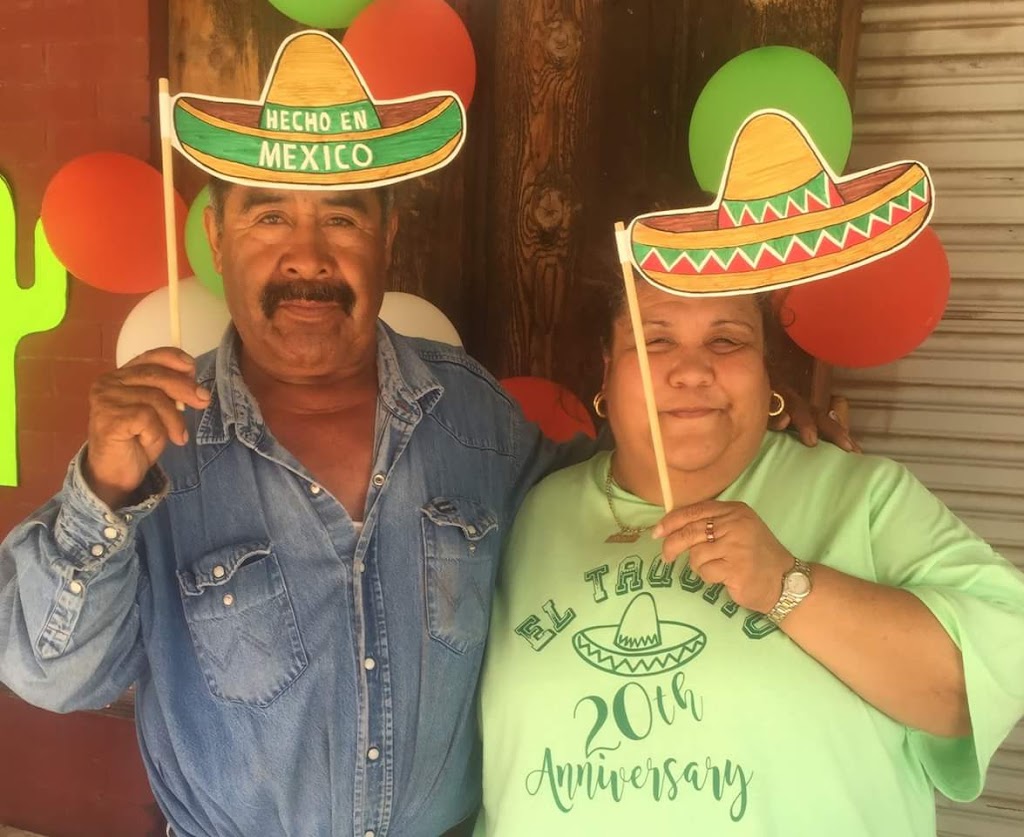 El Taquito | restaurant | 113 E Pecan St, Coleman, TX 76834, USA | 3257188741 OR +1 325-718-8741
