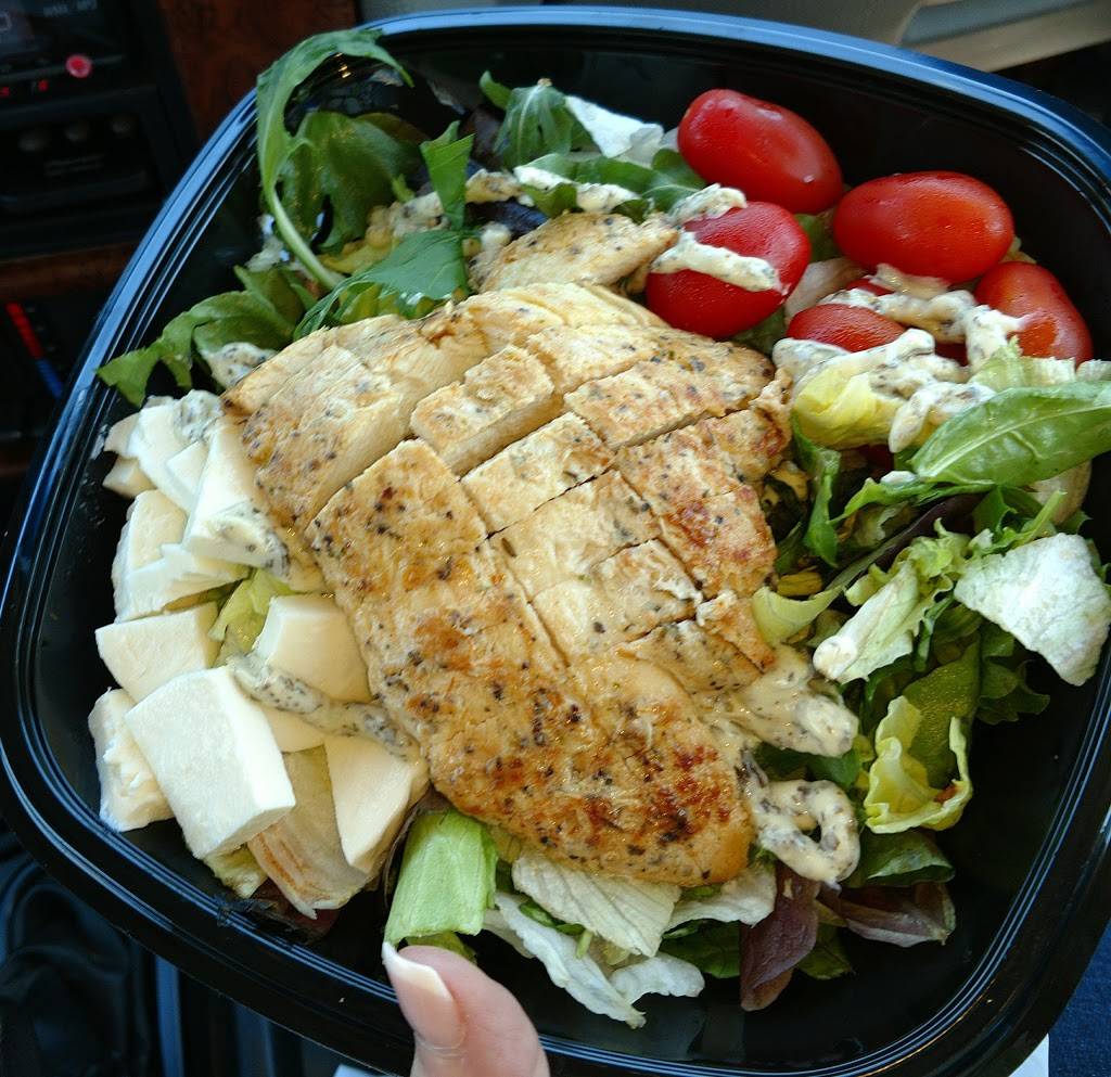 Wendys | restaurant | 3555 Orange Ave NE, Roanoke, VA 24012, USA | 5409825652 OR +1 540-982-5652