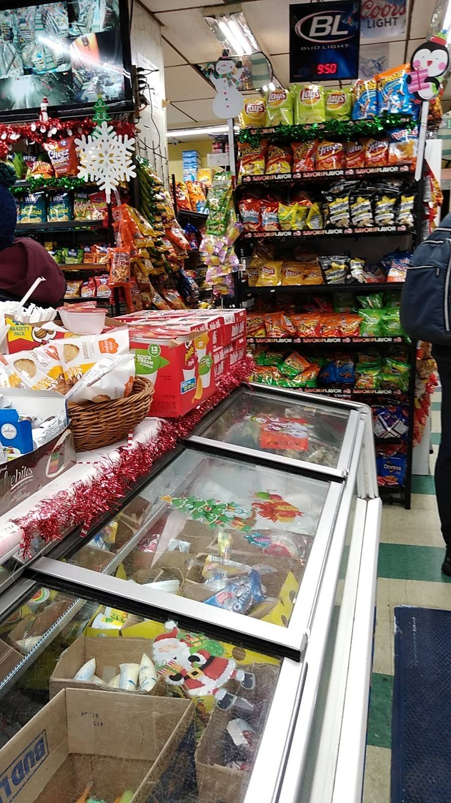 24 Hours Deli Grocery Store | restaurant | 726 E 152nd St, Bronx, NY 10455, USA | 7186650288 OR +1 718-665-0288