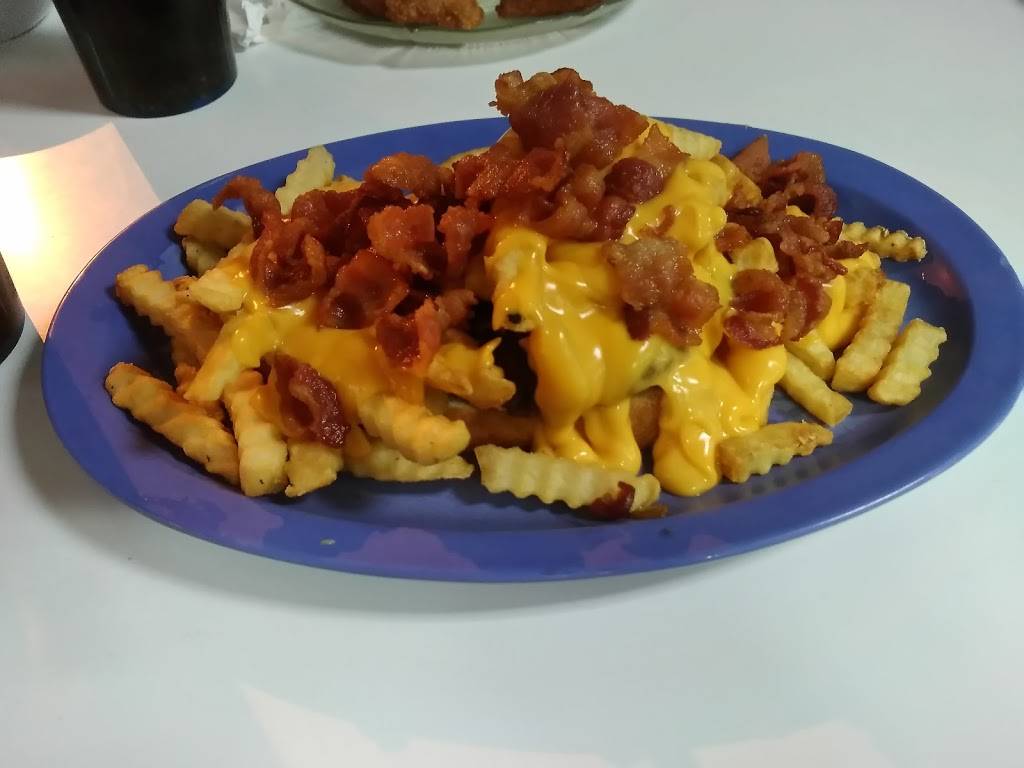Kalins Cafe | cafe | 9 E Main St, Du Quoin, IL 62832, USA | 6185422228 OR +1 618-542-2228