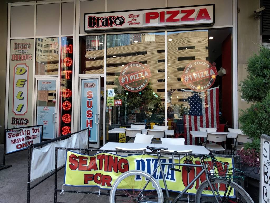 Bravo Kosher Downtown | restaurant | 17 Trinity Pl, New York, NY 10006, USA | 2123441111 OR +1 212-344-1111