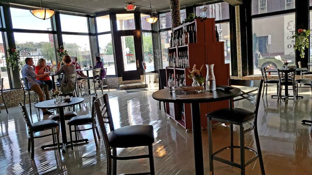 Vinami Zanesville | restaurant | 333 Market St, Zanesville, OH 43701, USA | 7404870700 OR +1 740-487-0700