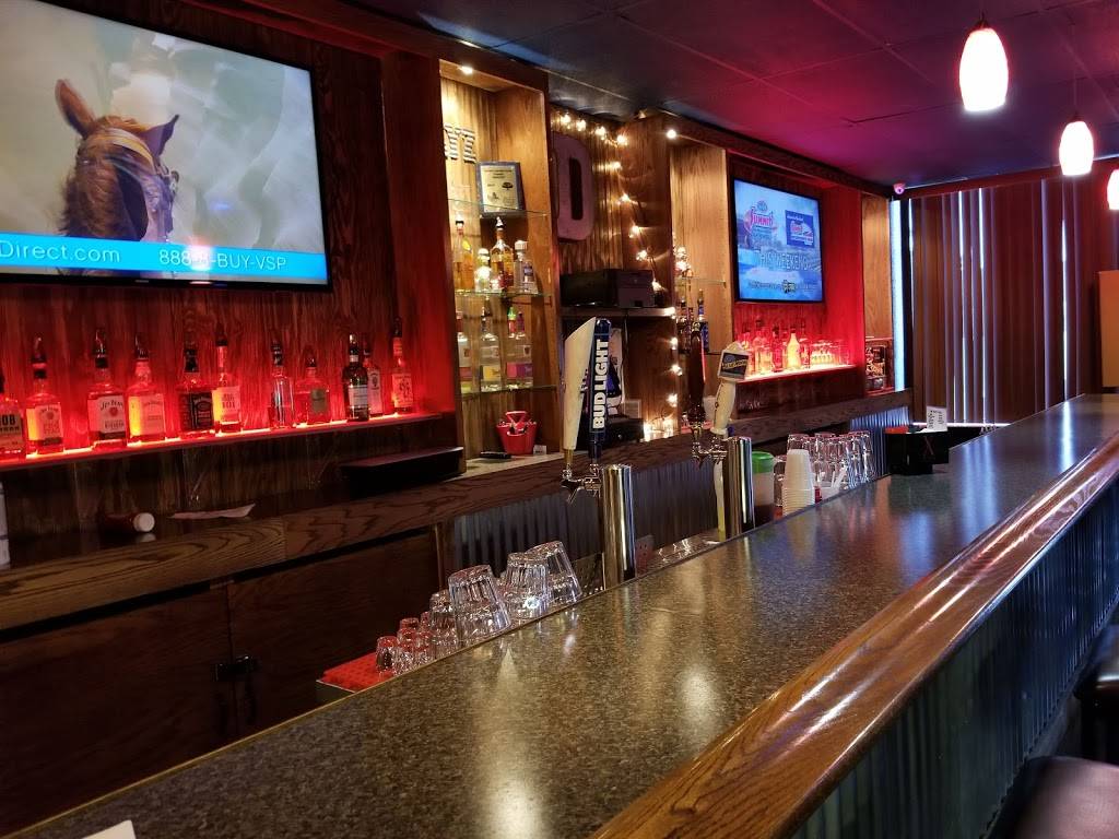 Dayz Inn Lounge | restaurant | 600 Days Blvd, Conneaut, OH 44030, USA | 4405936000 OR +1 440-593-6000