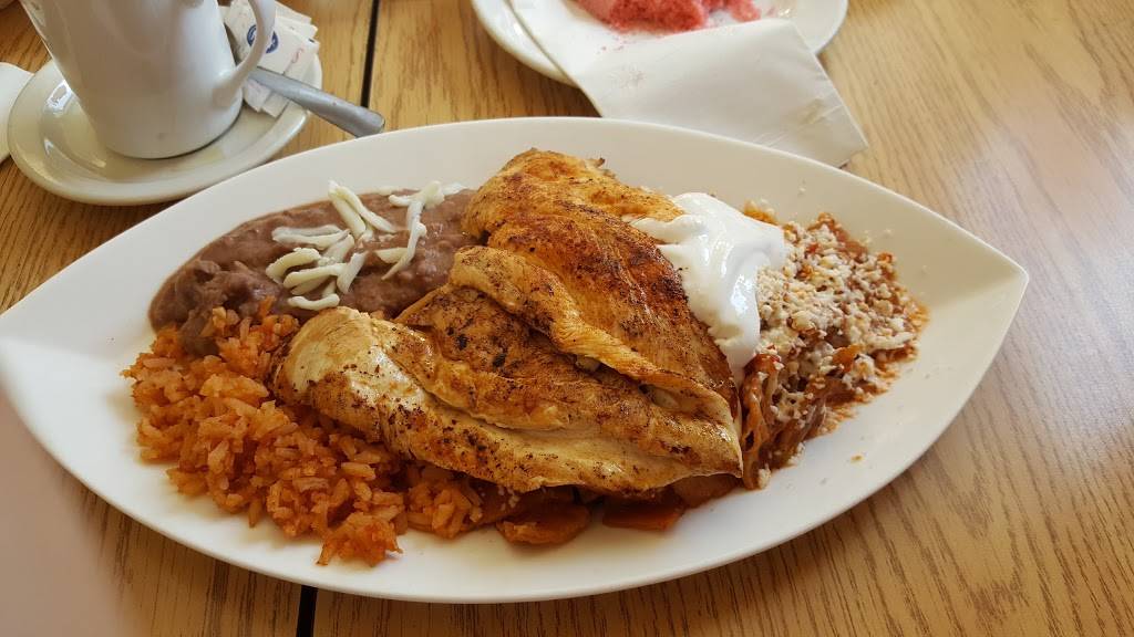 Los Langostinos Restaurant | restaurant | 3059 S Harding Ave, Chicago, IL 60623, USA | 7735421120 OR +1 773-542-1120
