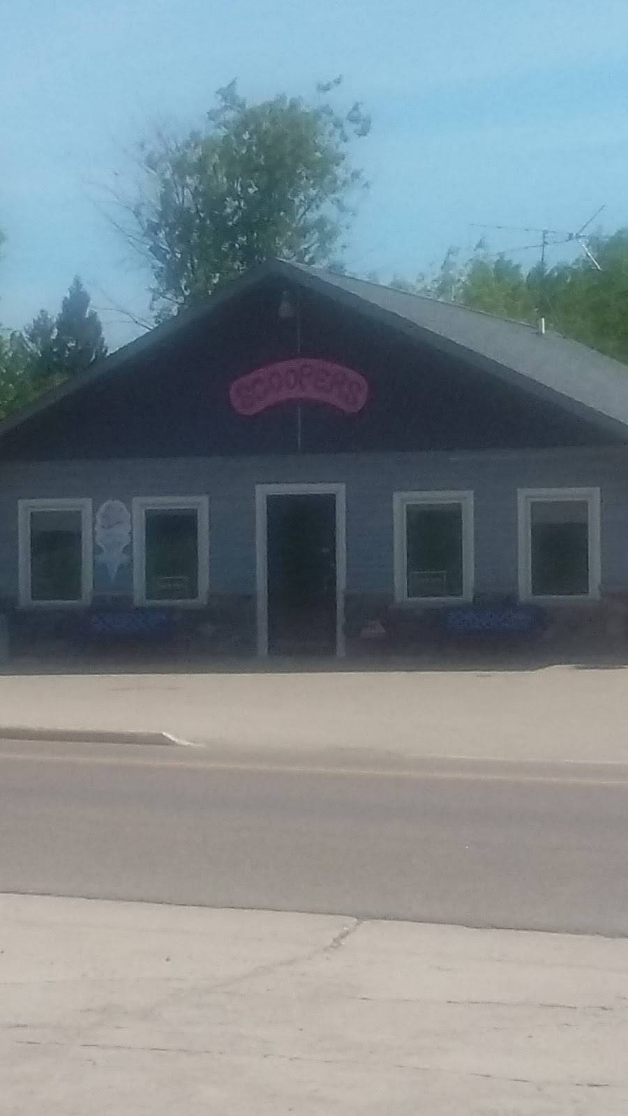 Scoopers | restaurant | 13960 WI-32, Mountain, WI 54149, USA | 7152762780 OR +1 715-276-2780