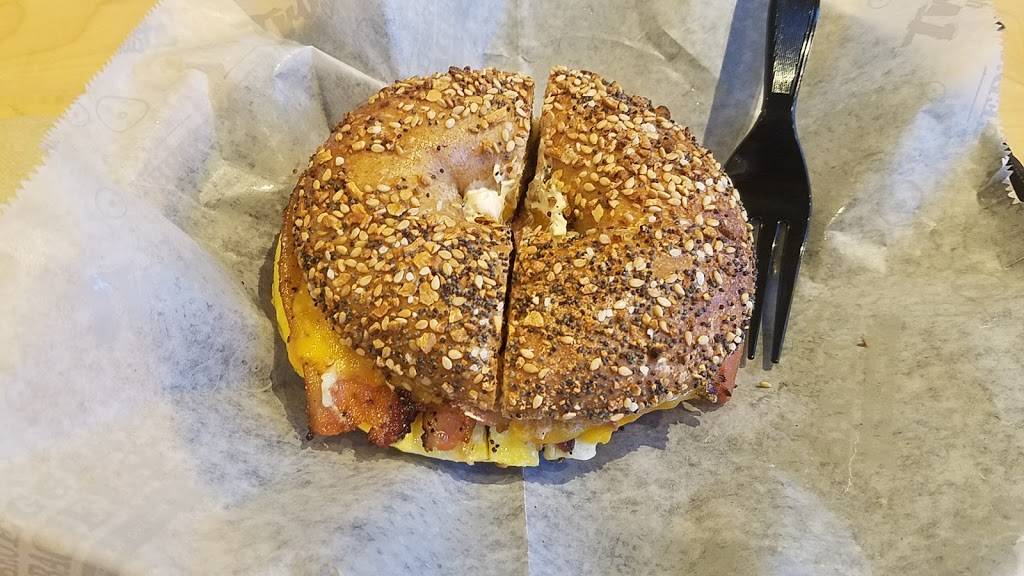 Brueggers Bagels | bakery | 10750 Wakefield Commons Dr Suite 111, Raleigh, NC 27614, USA | 9194532700 OR +1 919-453-2700