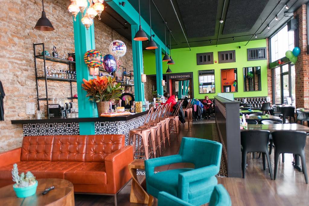 Ta Co. Lawrence | restaurant | 801 Massachusetts St, Lawrence, KS 66044, USA | 7858562170 OR +1 785-856-2170