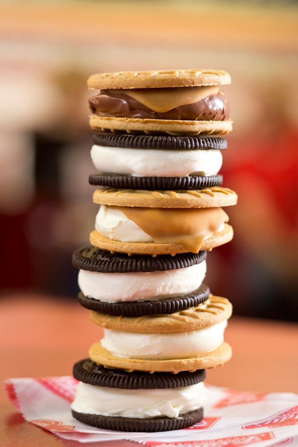 Freddys Frozen Custard & Steakburgers | restaurant | 2702 Southwest Blvd, San Angelo, TX 76904, USA | 3257036550 OR +1 325-703-6550