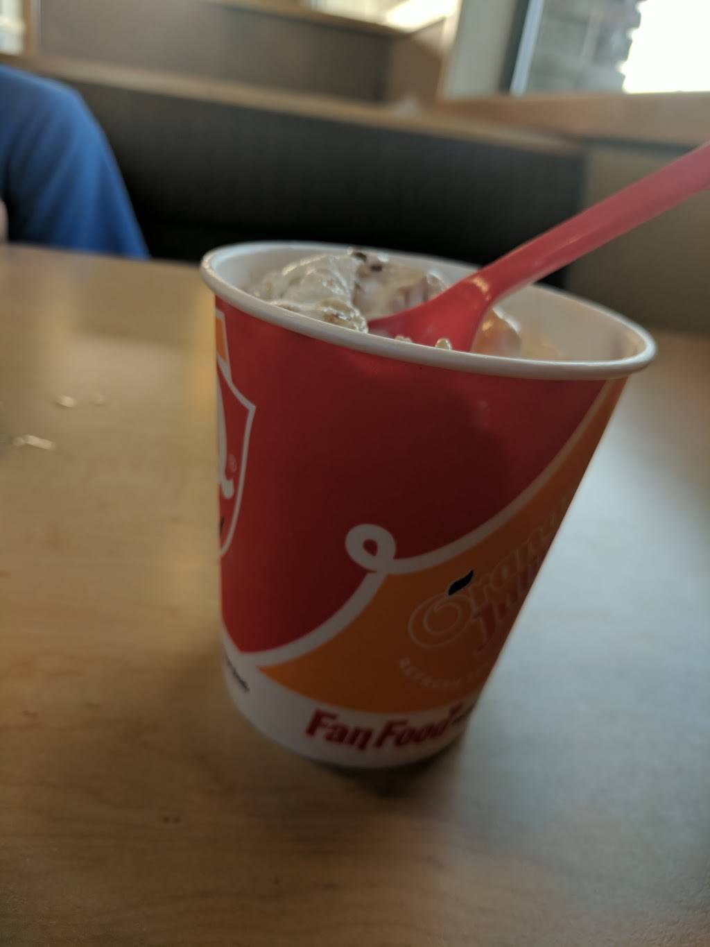 Dairy Queen Grill & Chill | restaurant | 100 W Pine St, Eagle River, WI 54521, USA | 7154798511 OR +1 715-479-8511