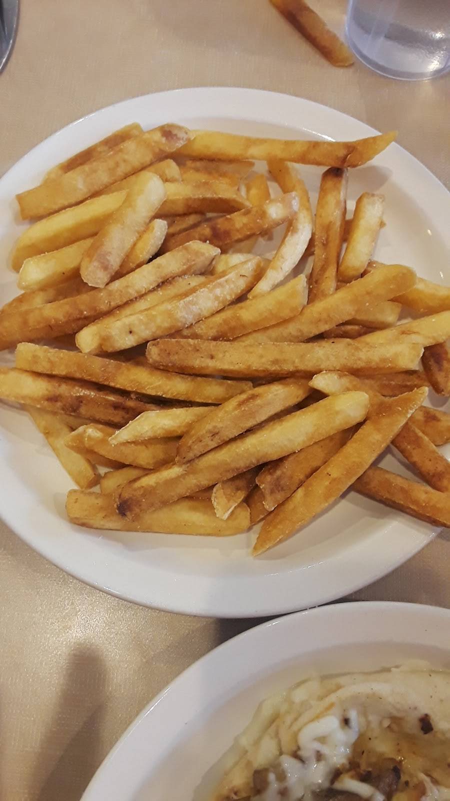 Gjenas Grill | restaurant | 14984 E 10 Mile Rd, Warren, MI 48089, USA | 5868595491 OR +1 586-859-5491