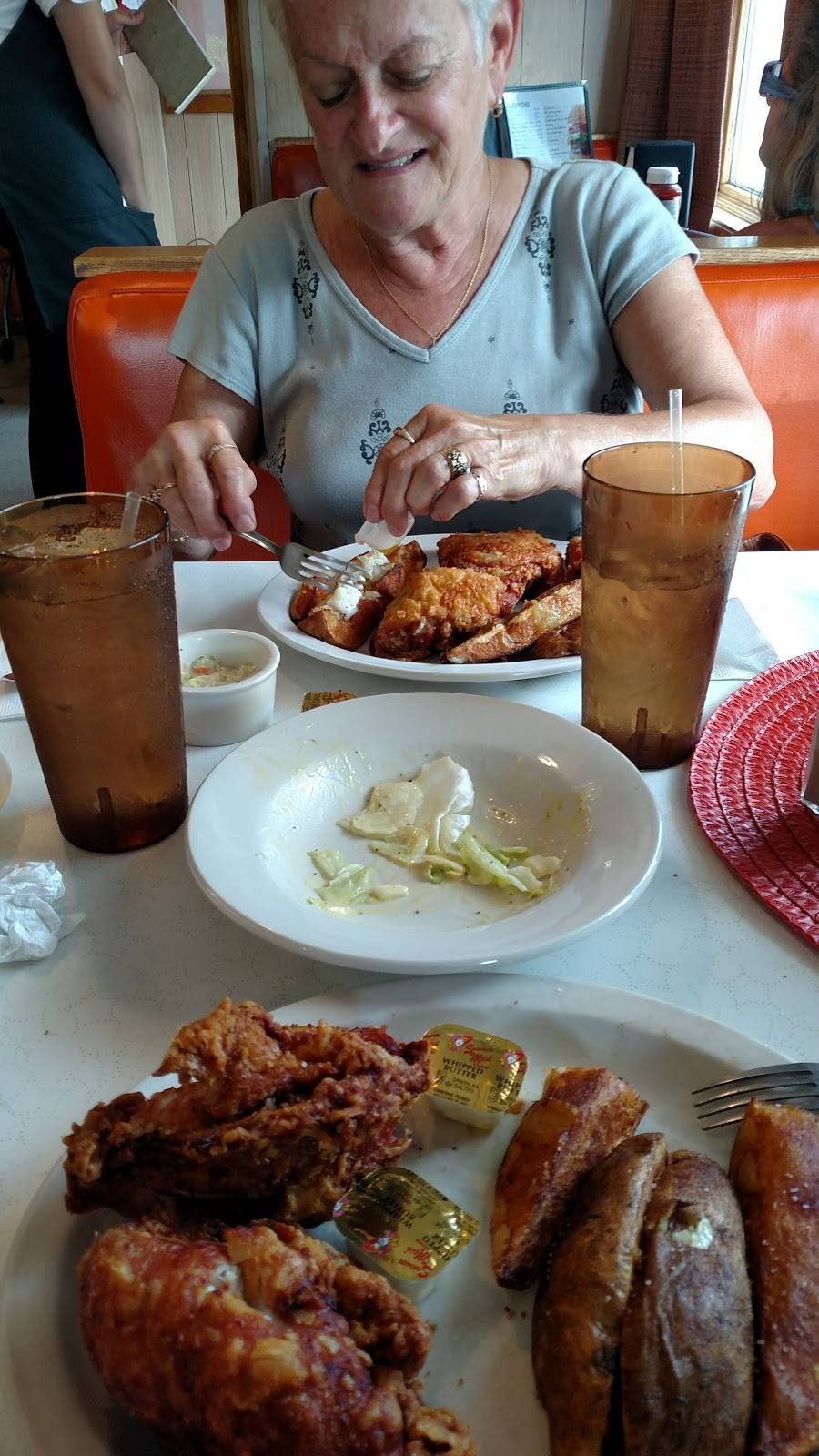 Green Acres Restaurant | restaurant | 5281 Green Acre Rd, Houtzdale, PA 16651, USA | 8143787965 OR +1 814-378-7965
