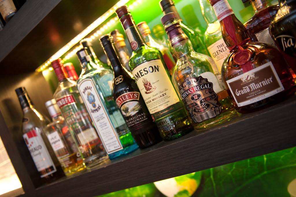 Restaurant Faks Café | restaurant | 1308 Avenue Maguire, Québec, QC G1T 1Z3, Canada | 4186860808 OR +1 418-686-0808