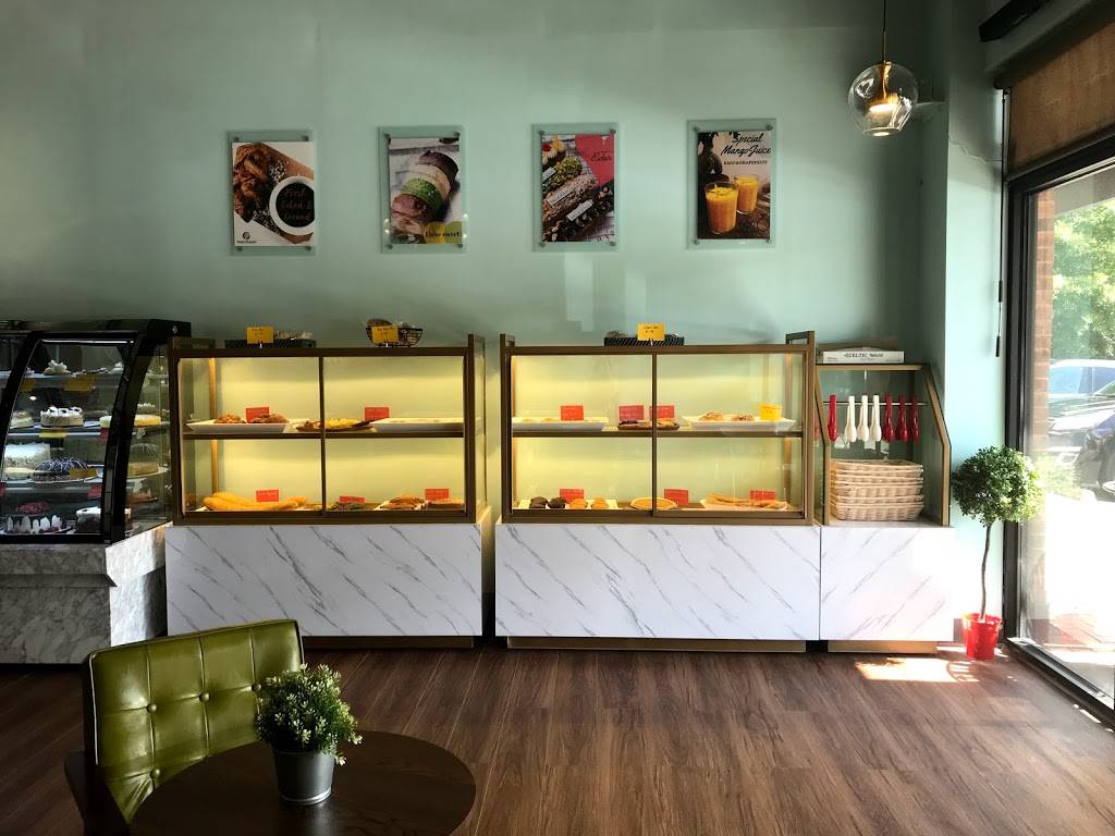 Claudia’s Confection | bakery | 2848 GA-54, Peachtree City, GA 30269, USA | 7706812528 OR +1 770-681-2528