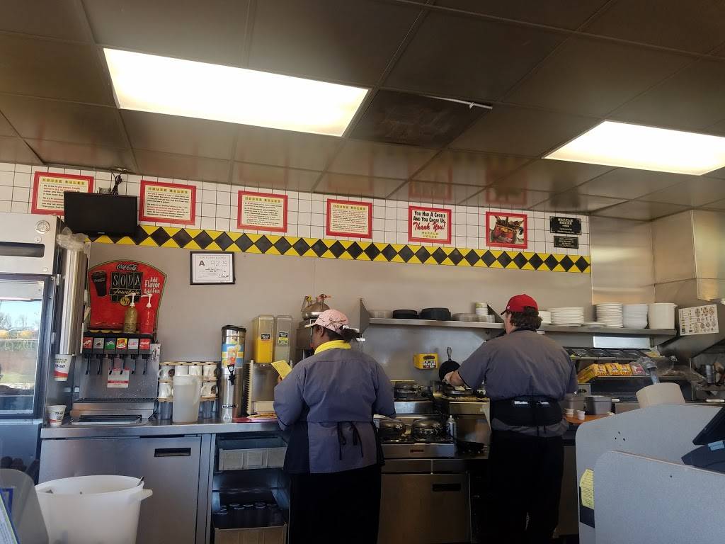 Waffle House | meal takeaway | 596 E Jackson Blvd, Erwin, NC 28339, USA | 9108924934 OR +1 910-892-4934