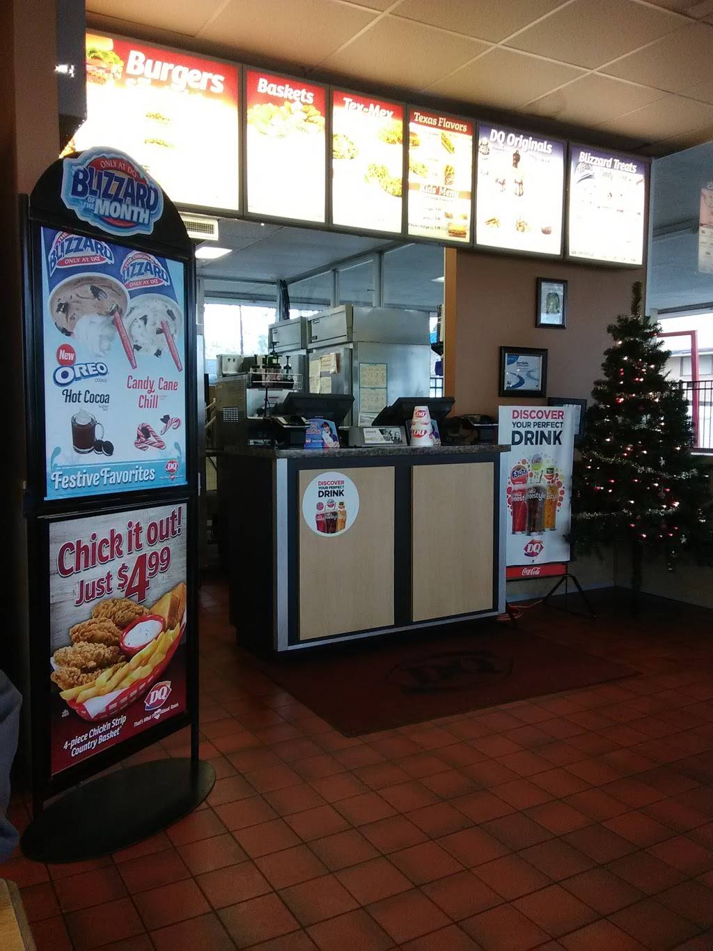 Dairy Queen Store | restaurant | 421 E Main St, Bellville, TX 77418, USA | 9798653661 OR +1 979-865-3661
