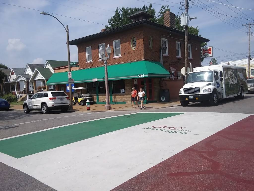 Milos Tavern | restaurant | 5201 Wilson Ave, St. Louis, MO 63110, USA | 3147760468 OR +1 314-776-0468