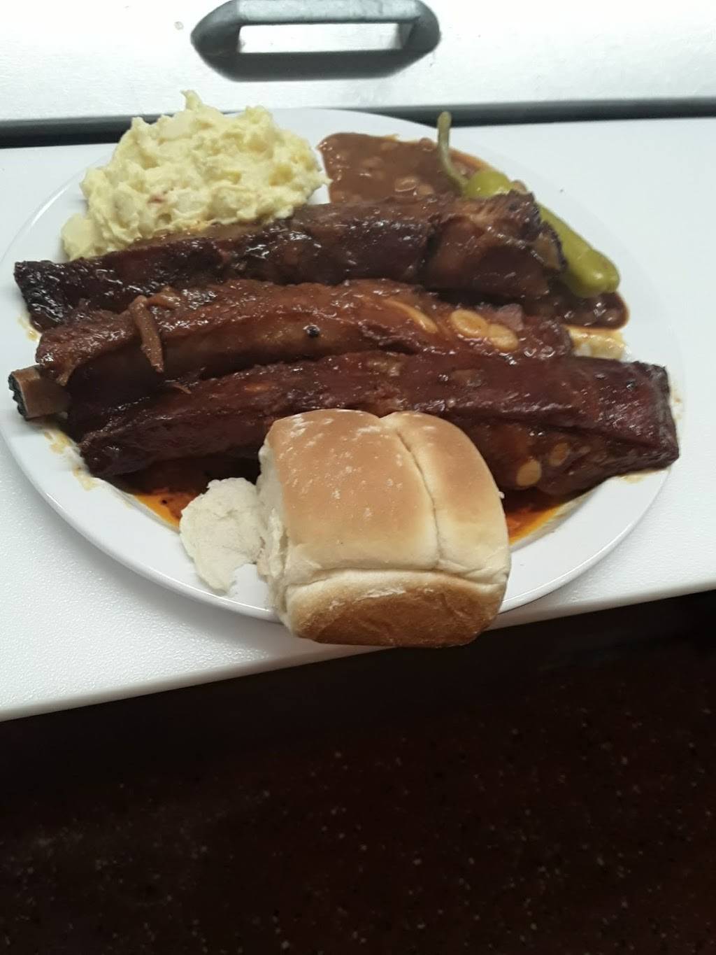 Pistol Pats Family Diner | 525 S Main St box 484, Jay, OK 74346, USA