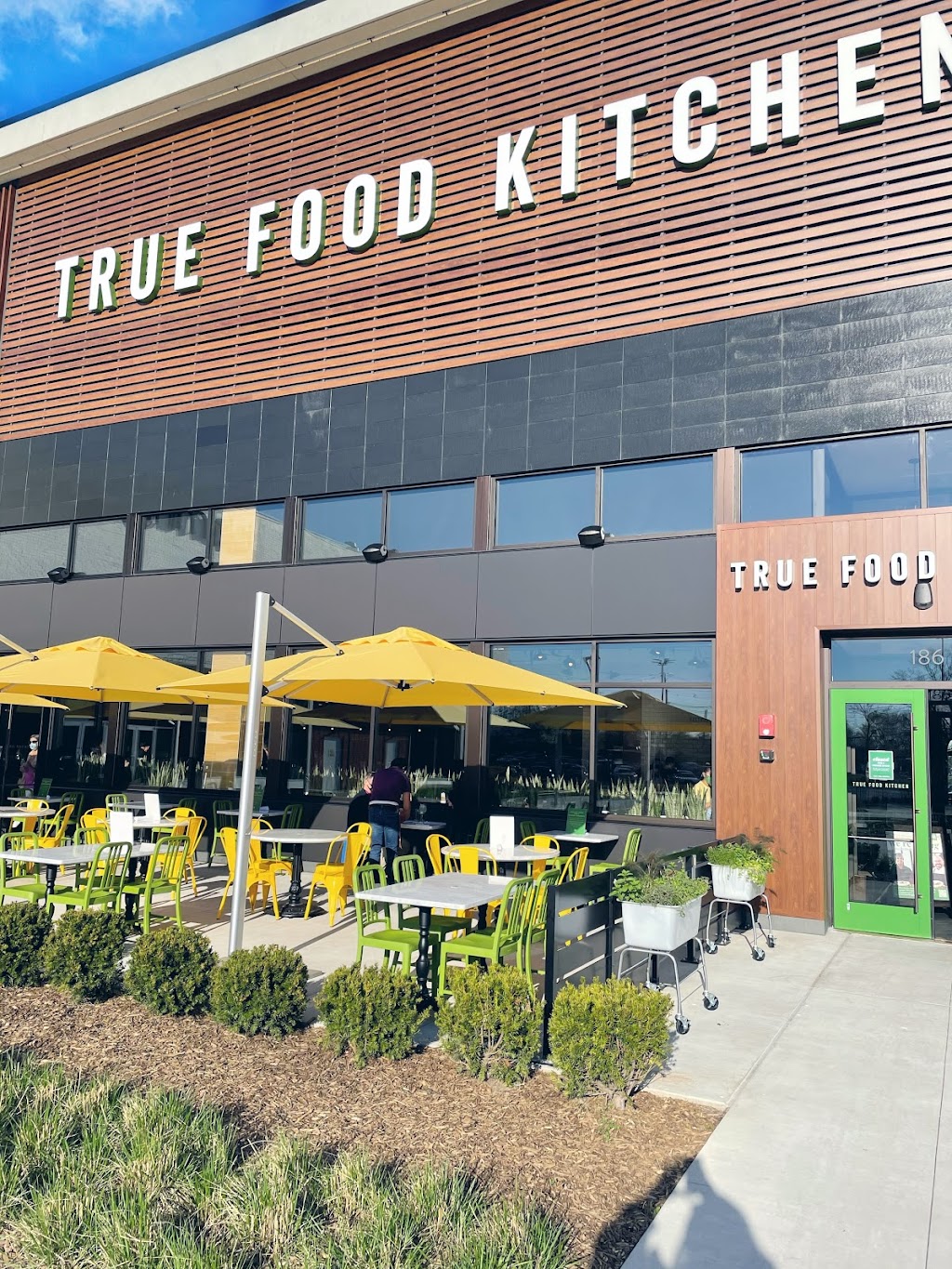True Food Kitchen opening its first NJ location in Hackensack