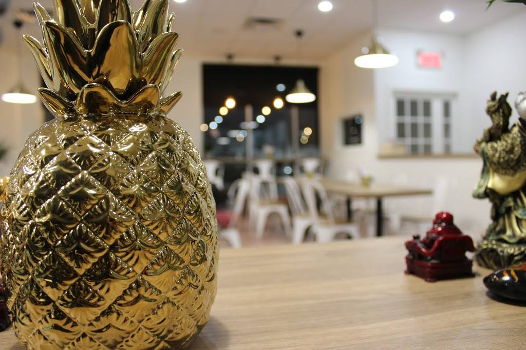 Momoko Comptoir Asiatique | restaurant | 684 Montée Montarville, Saint-Bruno-de-Montarville, QC J3V 6B1, Canada | 4504821999 OR +1 450-482-1999